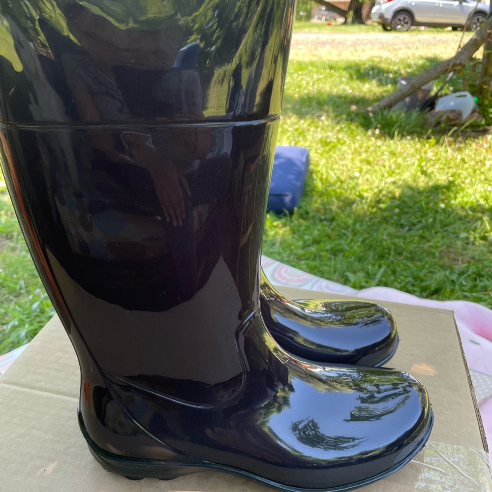 Kamik Shiny Black Rain Boots